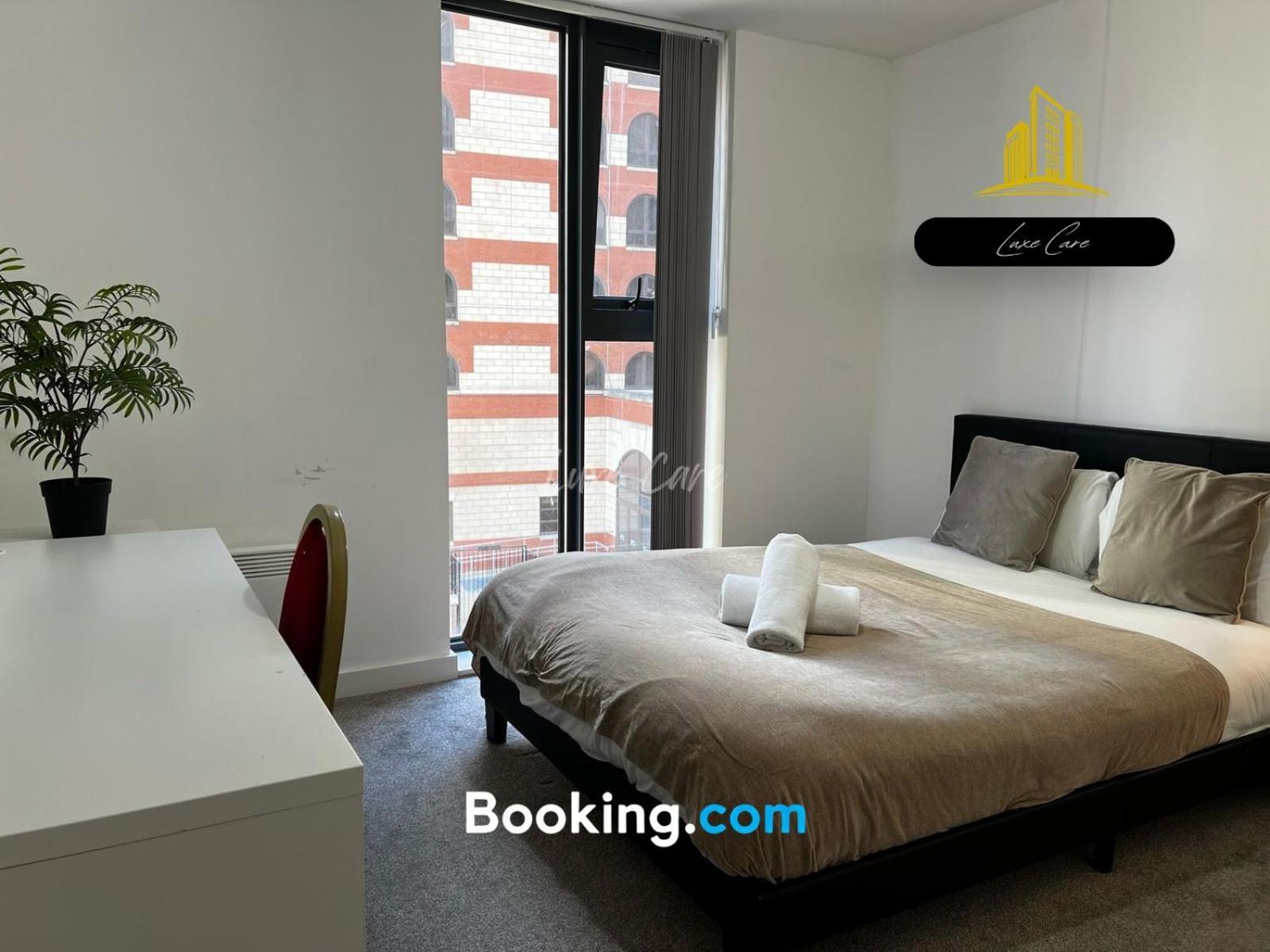 Last-Minute Specials L Book It Now L Sleeps Up To 4 L 2 Bed 2 Bath - Gym - Prime Birmingham Location L Jvt Short Lets Ngoại thất bức ảnh