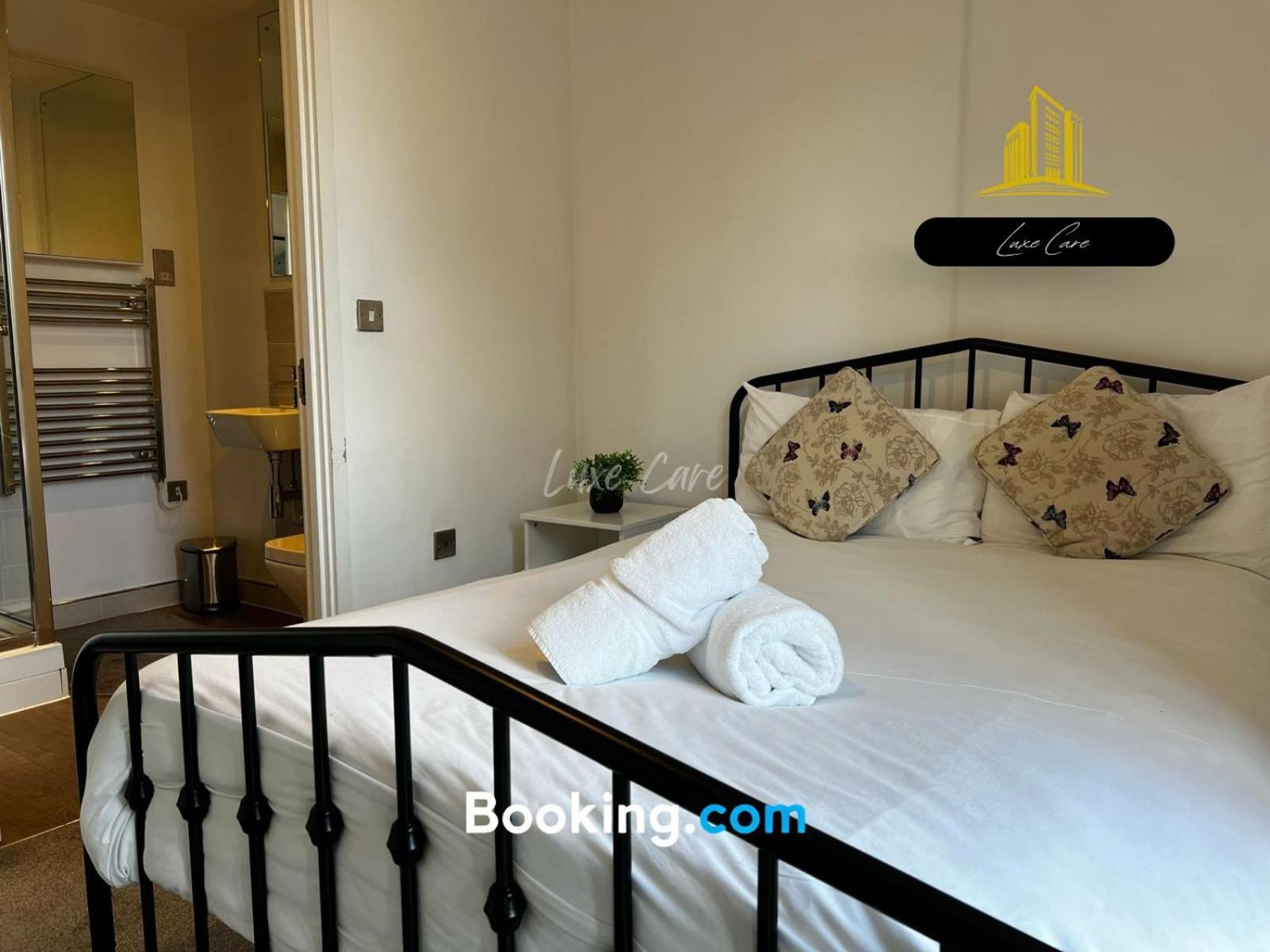 Last-Minute Specials L Book It Now L Sleeps Up To 4 L 2 Bed 2 Bath - Gym - Prime Birmingham Location L Jvt Short Lets Ngoại thất bức ảnh